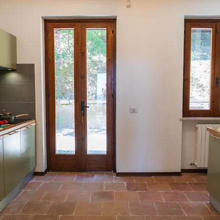 Valle 14 With Pool And Views Of The Hills Bargni